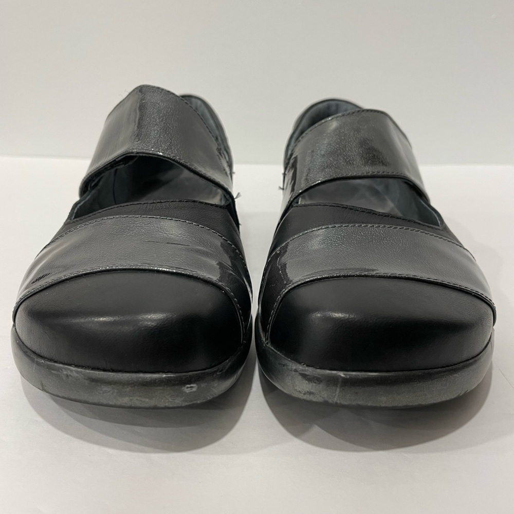 Naot Women’s Size 40 Comfortable Mary Jane Velcro Strap Shoes Made in Israel - Picture 3 of 12